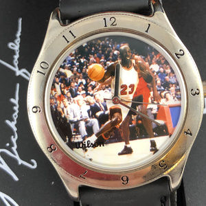 Vintage Exclusive #23 Michael Jordan Watch w/Ball